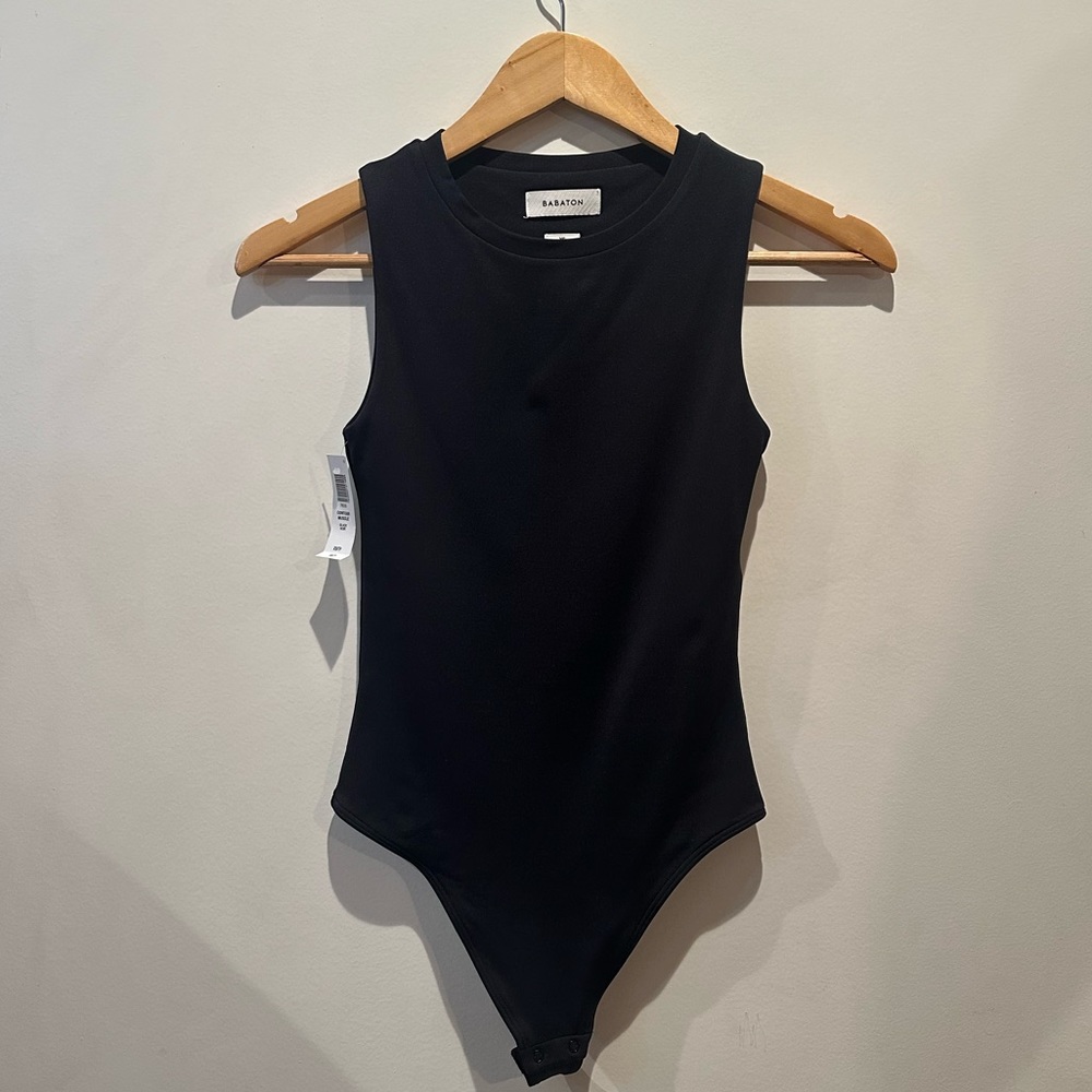 NWT Aritzia Babaton Contour Muscle Sleeveless Bodysuit Black XS
